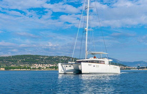 Lagoon 450 F