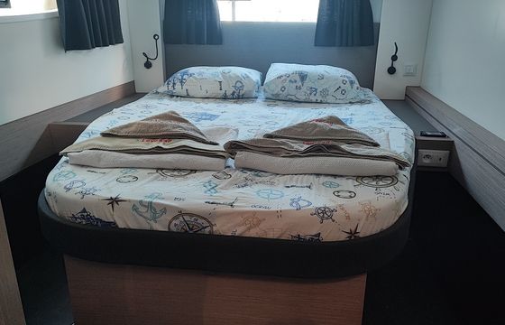Fountaine Pajot Astréa 42 (4+1)