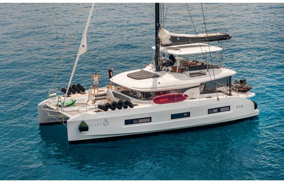 Lagoon 55