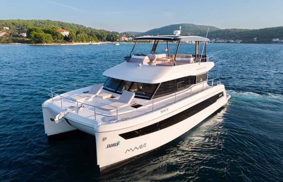 Fountaine Pajot My6