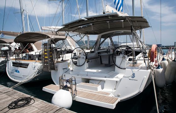 Beneteau Oceanis 48