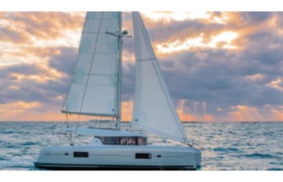 Lagoon 42