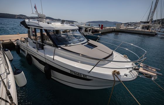 Jeanneau Merry Fisher 895 Offshore