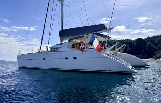 Lagoon 570