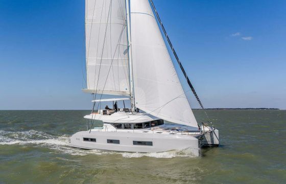Lagoon 55