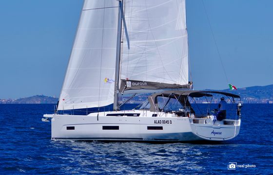 Dufour Yachts Dufour 530