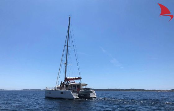 Lagoon 400