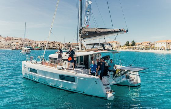 Lagoon 40