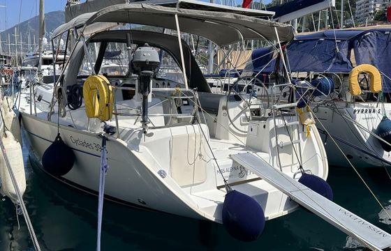 Beneteau Cyclades 39.3
