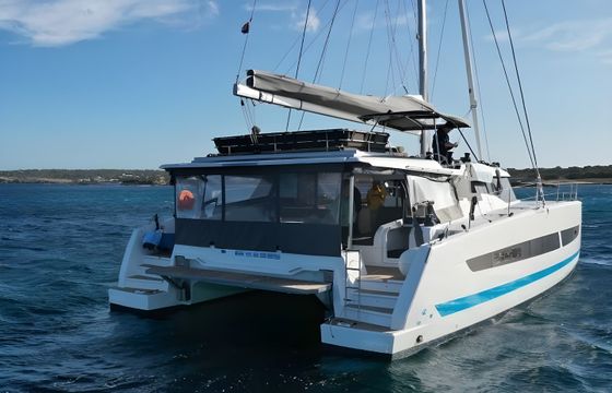 Fountaine Pajot Aura 51