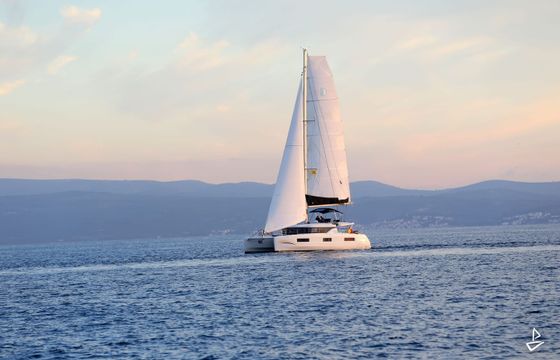 Lagoon 46 Fly