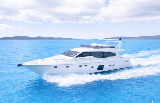 Ferretti Yachts 630