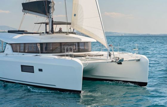 Lagoon 42
