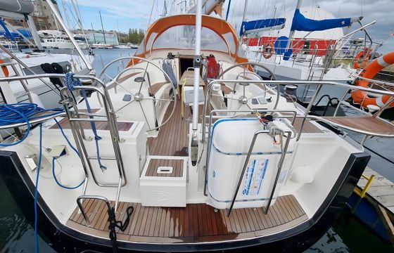 Delphia 47