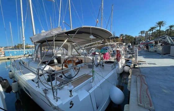 Beneteau Oceanis 51.1