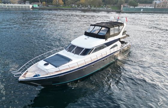 Custom Made Motoryacht