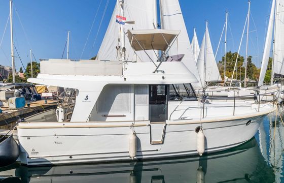 Beneteau Swift Trawler 34 Fly