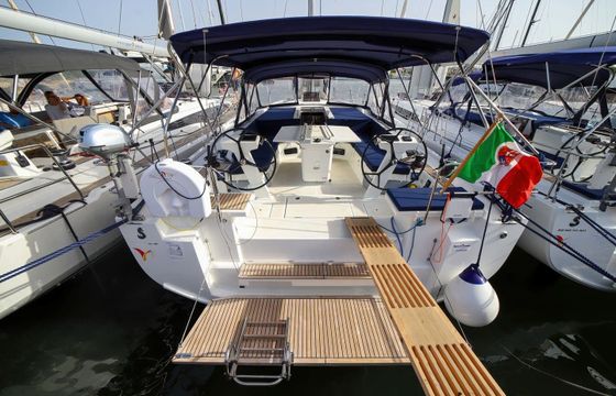 Beneteau Oceanis 51.1