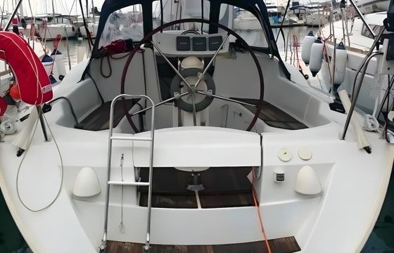 Jeanneau Sun Odyssey 32i