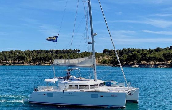 Lagoon 450F
