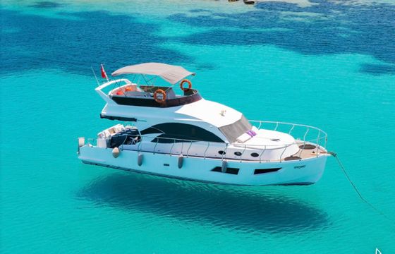 Custom Made Motoryacht
