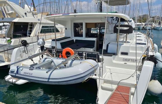 Lagoon 40