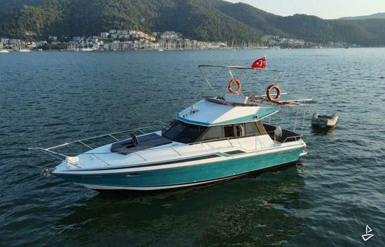 Custom Made Motoryacht