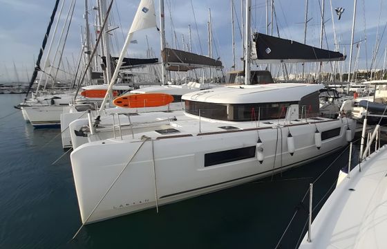 Lagoon 40