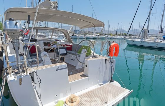 Hanse 345