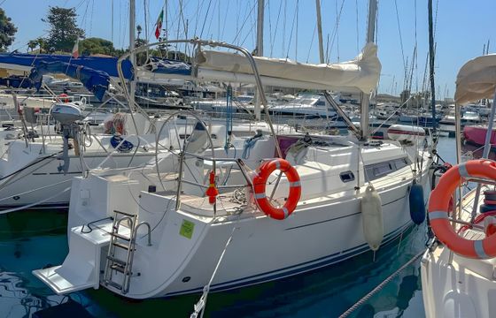 Hanse 320