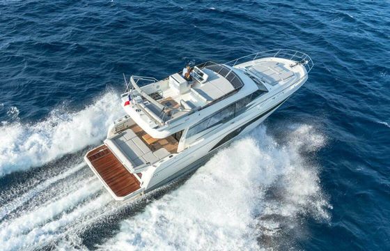 Prestige 590 Fly