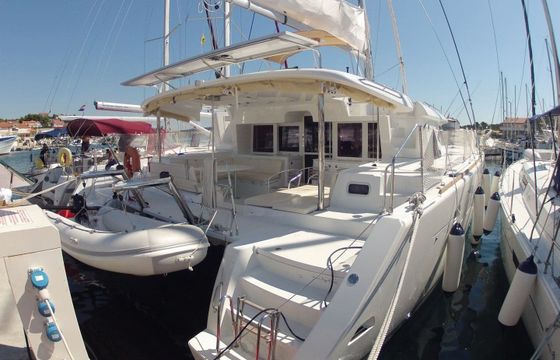 Lagoon 450