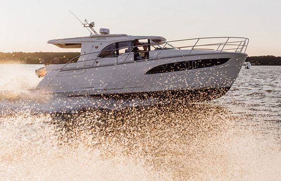 Marex 330 SCA