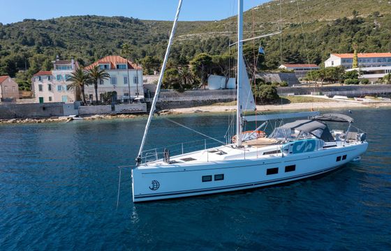 Hanse 548
