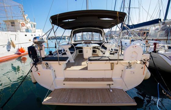 Beneteau Oceanis 51.1