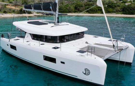 Lagoon 42