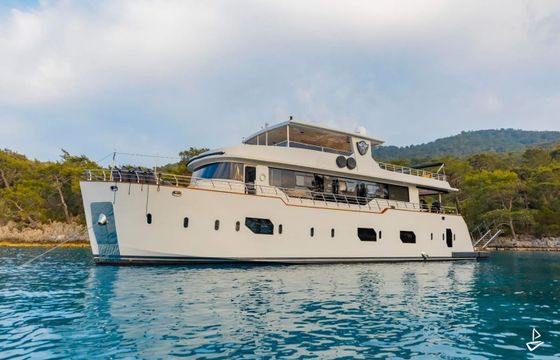 Custom Made Motoryacht