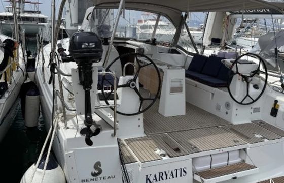 Beneteau Oceanis 37.1