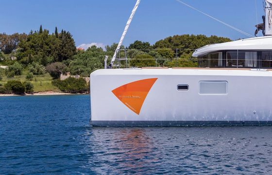 Lagoon 39