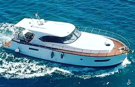 Custom Made Motoryacht