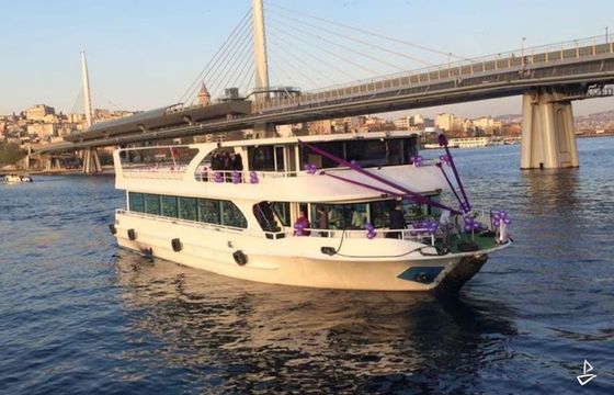 Custom Made Motoryacht