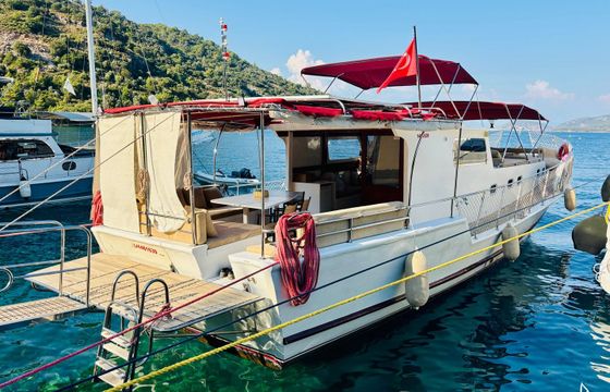AB Yachts 58