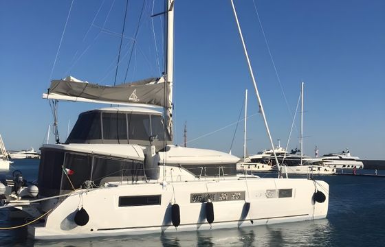Lagoon 50