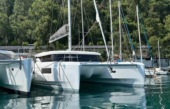 Lagoon 46