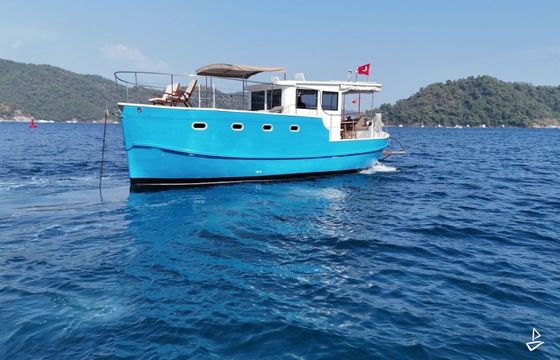 Custom Made Motoryacht