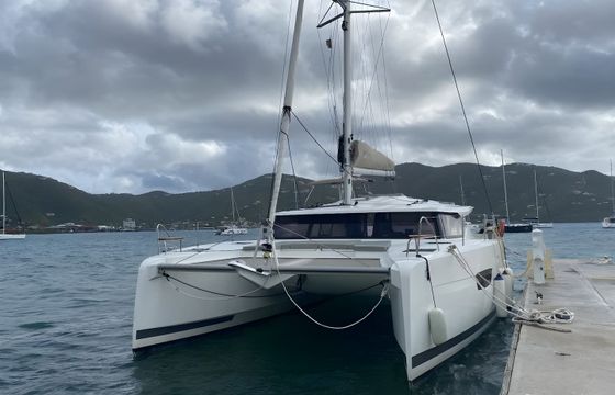 Fountaine Pajot Astrea 42