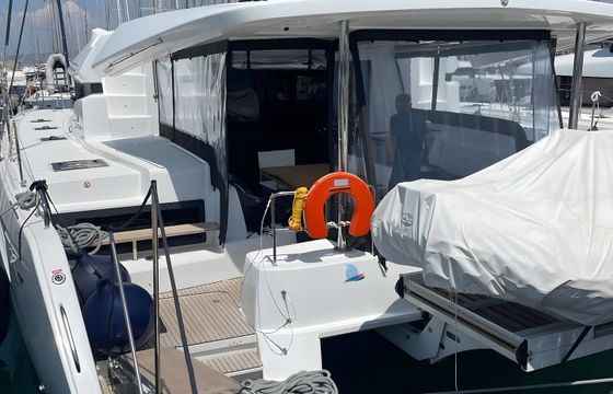 Lagoon 50