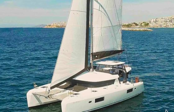 Lagoon 42