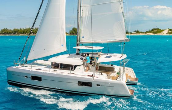 Lagoon 42