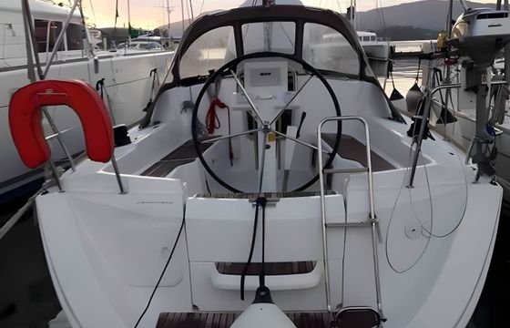 Jeanneau Sun Odyssey 33i